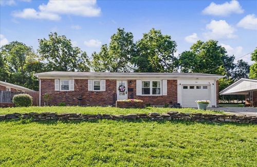 111 Bender Dr, Frankfort, KY, 40601-3635 | Card Image