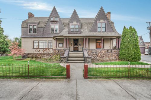 233 Se 4th Street, Pendleton, OR, 97801 | Card Image