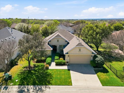 10917 Southerland Dr, Denton, TX, 76207-8685 | Card Image