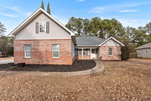 105 Eagle Ridge Ct, Perry, GA, 31069-2390 | Card Image