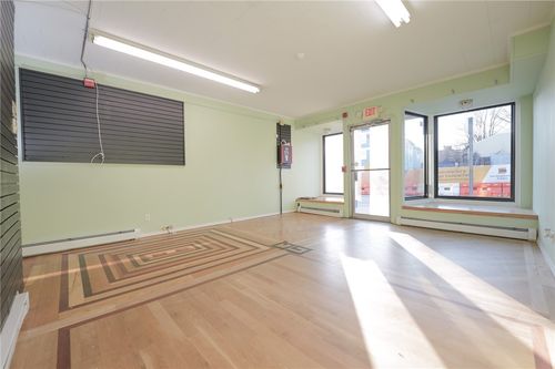 539 Broad St, Central Falls, RI, 02863-2836 | Card Image