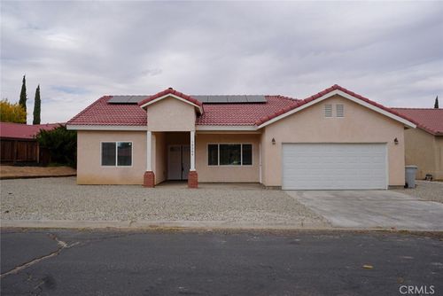 10304 Primrose Avenue, Hesperia, CA, 92345 | Card Image