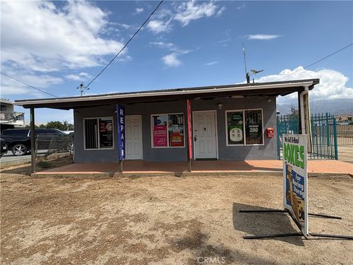 5761 W Ramsey St, Banning, CA, 92220 | Card Image