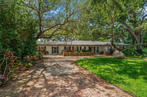 7 Rosery Ln, BELLEAIR, FL, 33756-1610 | Card Image