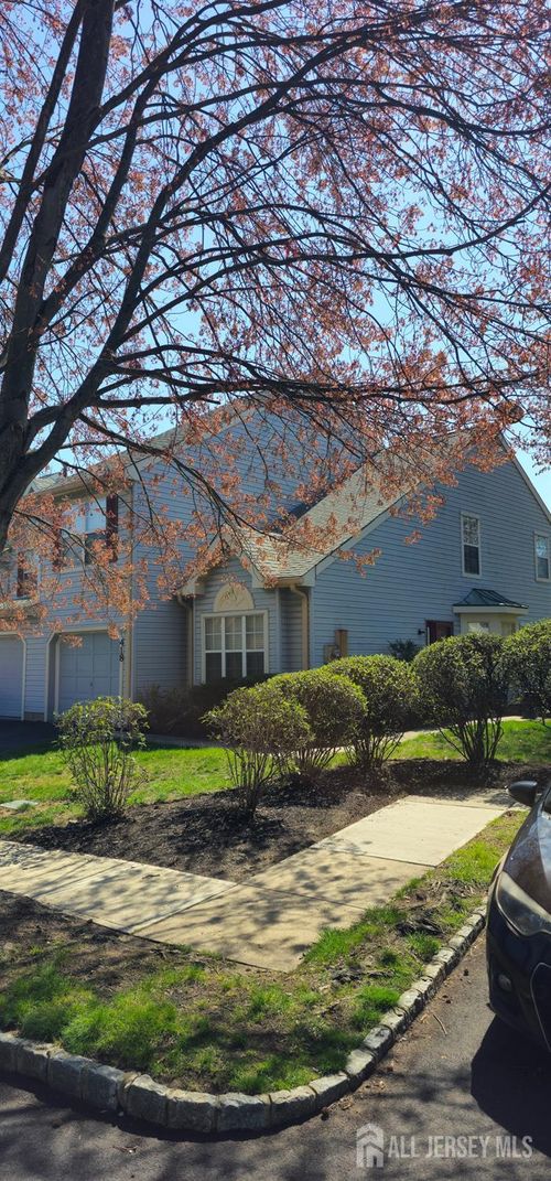418 Dorchester Way, Manalapan, NJ, 07726-8777 | Card Image