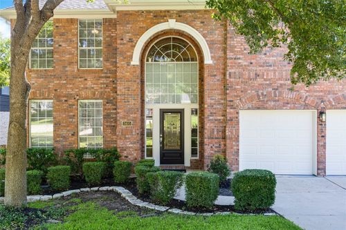 3405 Mulberry Creek Dr, Austin, TX, 78732-2290 | Card Image