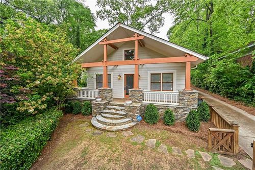 214 E Davis St, Decatur, GA, 30030-3708 | Card Image