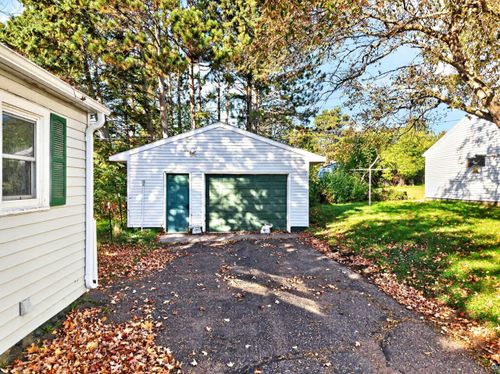 2115 Doddridge Ave, Cloquet, MN, 55720-2425 | Card Image