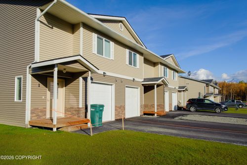 3-9820 E Trennie Loop, Palmer, AK, 99645-9157 | Card Image