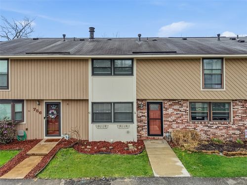 758 Wheatland Cir, Bridgeville, PA, 15017-1121 | Card Image