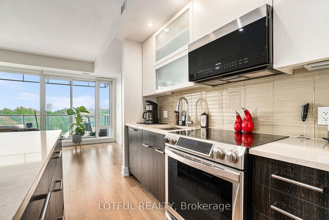 701 - 98 Richmond Rd, Condo with 2 bedrooms, 2 bathrooms and null parking in Ottawa ON | Image 9