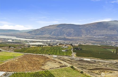 6162 Battermann Rd, East Wenatchee, WA, 98802-9311 | Card Image