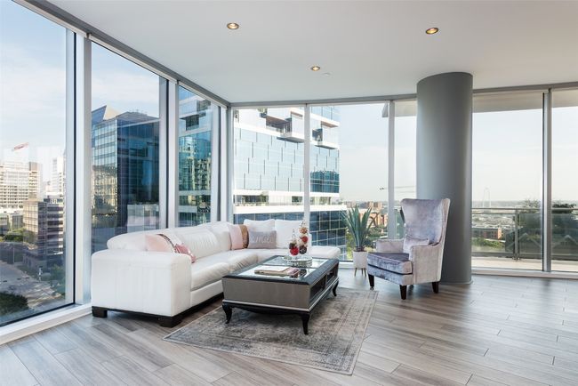 APT-1001 - 2900 Mckinnon St, Condo with 2 bedrooms, 3 bathrooms and null parking in Dallas TX | Image 17