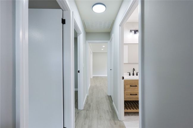 31 Forbes St, House other with 3 bedrooms, 1 bathrooms and 3 parking in Riverside RI | Image 20