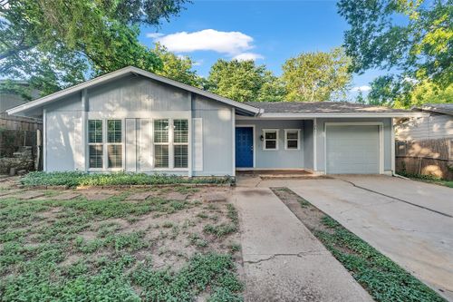 3411 Thomas Kincheon St, Austin, TX, 78745-7432 | Card Image