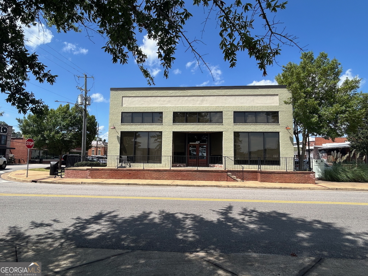 420 W 7Th St, West Point, GA 31833