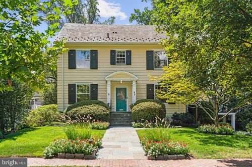 32 W Irving St, CHEVY CHASE, MD, 20815-4262 | Card Image