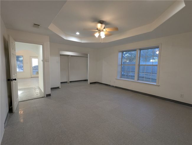 410 E Willis St, House other with 2 bedrooms, 1 bathrooms and null parking in Odem TX | Image 18