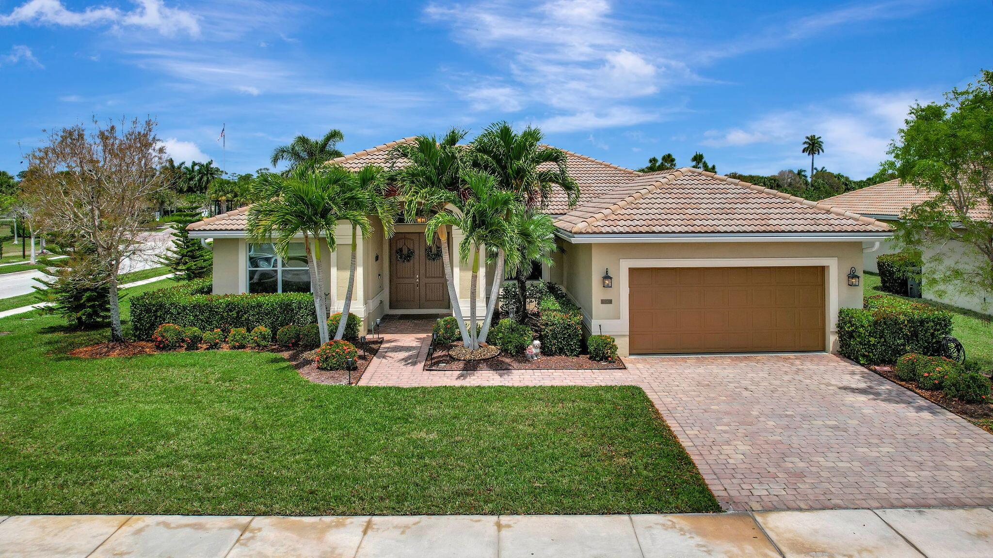 Silent Oak Cir, West Palm Beach, FL 33411