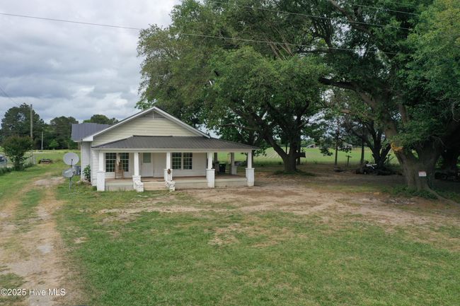 5542 Old Us Highway 74, House other with 2 bedrooms, 2 bathrooms and null parking in Chadbourn NC | Image 4