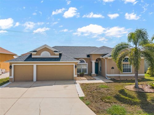 518 Grand Reserve Dr, DAVENPORT, FL, 33837-5209 | Card Image