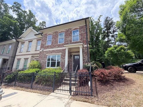 860 Westmoreland Cir Nw, Atlanta, GA, 30318-4433 | Card Image