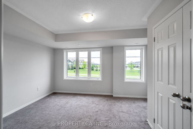 2564 Rosedrop Path, Condo with 4 bedrooms, 3 bathrooms and 1 parking in Oshawa ON | Image 16
