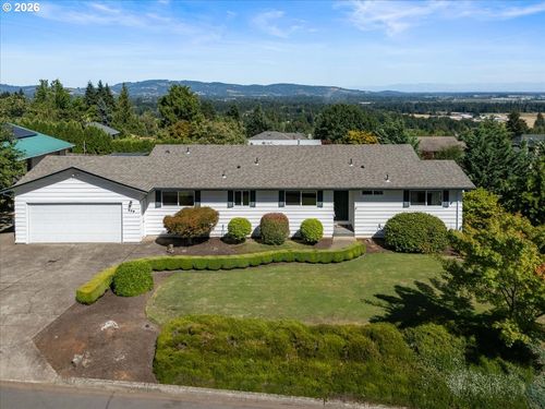 209 Nw Alder St, Dundee, OR, 97115-9514 | Card Image