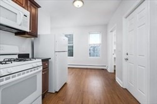 apt-3l-196 Main St, Everett, MA, 02149-5739 | Card Image