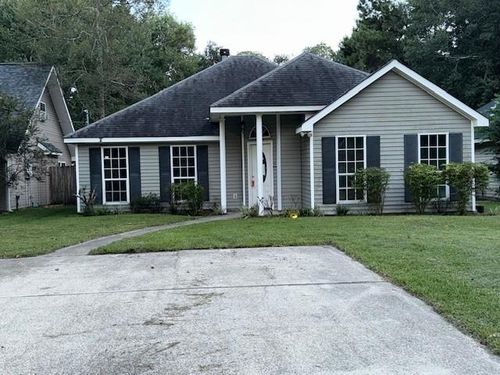 2521 Robin St, Slidell, LA, 70460-6647 | Card Image