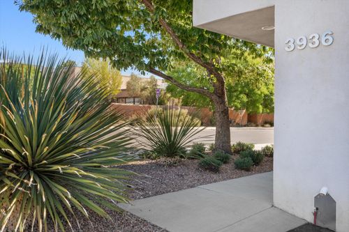 3936 Silver Ave Se, Albuquerque, NM, 87108-2642 | Card Image