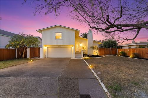 14325 Emerald St, Corpus Christi, TX, 78418-6014 | Card Image