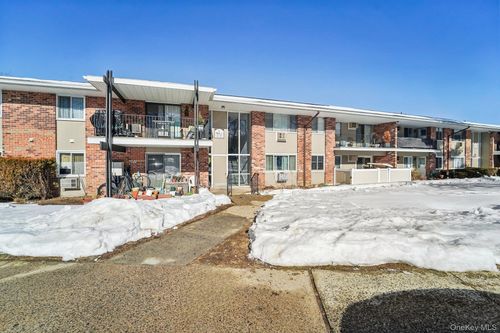 311 Old Country Rd, Elmsford, NY, 10523-2046 | Card Image