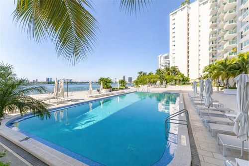 apt-216-1000 West Ave, Miami Beach, FL, 33139-4701 | Card Image