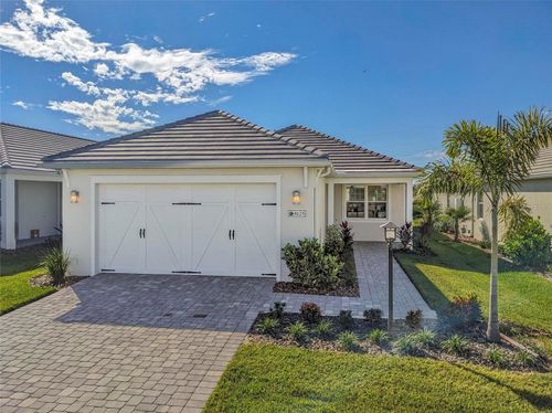 8125 Sternway Rd, SARASOTA, FL, 34240-3701 | Card Image