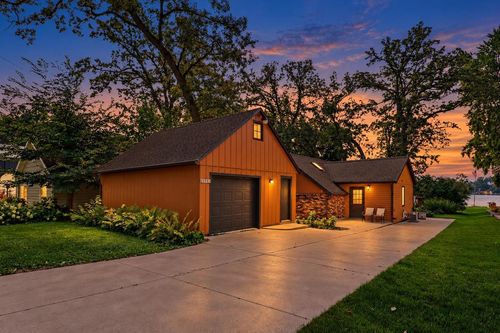 2148 Colladay Point Drive, Dunn, WI, 53589 | Card Image