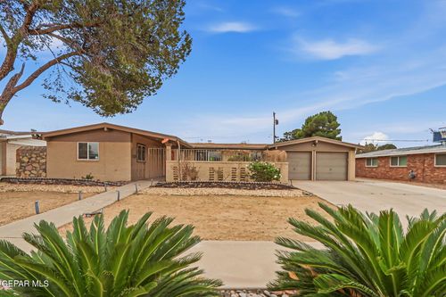 10164 Dunbarton Dr, El Paso, TX, 79925-2919 | Card Image