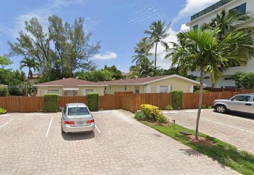 b-2016 Miami Rd, Fort Lauderdale, FL, 33316 | Card Image