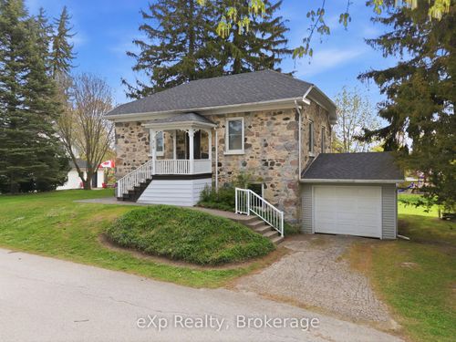 208 Mary Street, Brockton, ON, N0G2V0 | Card Image