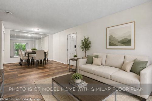 1862-1801 Irish Way, South Bend, IN, 46637-5479 | Card Image