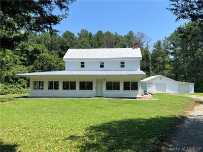 6115 General Puller Highway, House other with 3 bedrooms, 2 bathrooms and null parking in Locust Hill VA | Image 1