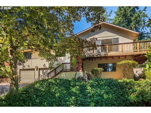 765 Foothill Dr, Eugene, OR, 97405-4651 | Card Image