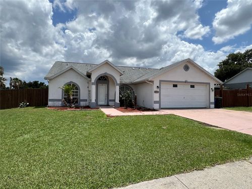 38912 Carr Dr, ZEPHYRHILLS, FL, 33540-1836 | Card Image