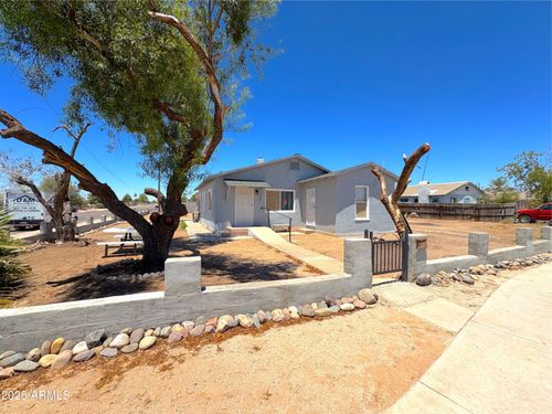 327 S 5th St, Buckeye, AZ, 85326-2815 | Card Image