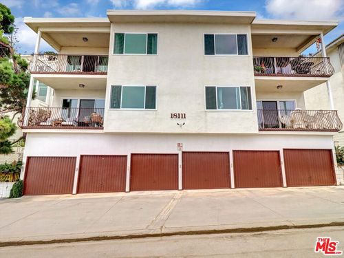 2-18111 Coastline Dr, Malibu, CA, 90265 | Card Image