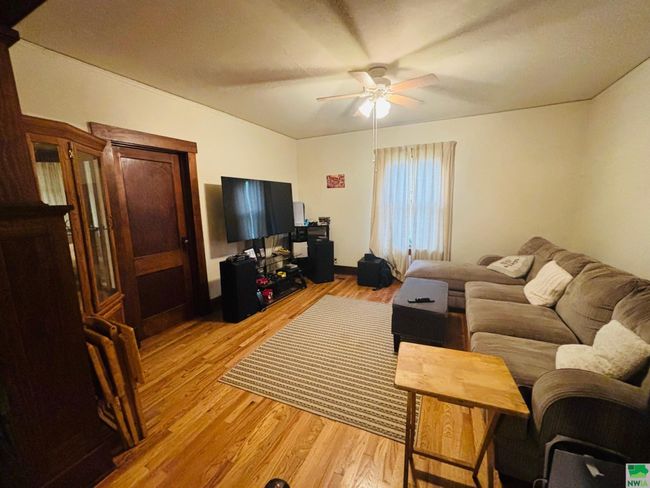 209 Elm St, House other with 4 bedrooms, 2 bathrooms and null parking in Correctionville IA | Image 25