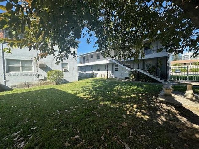 APT-2C - 424 Ne 82 Nd St, Condo with 2 bedrooms, 1 bathrooms and null parking in Miami FL | Image 11