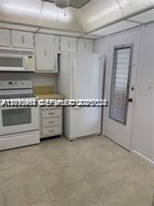 307-410 Nw 68th Ave, Plantation, FL, 33317-2410 | Card Image