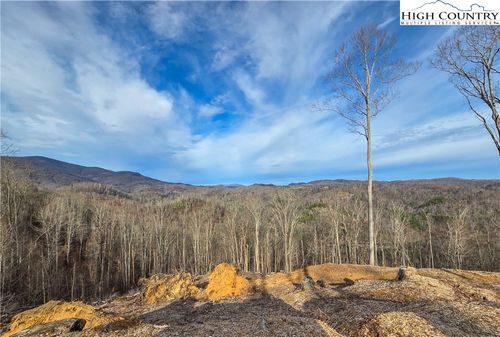 TBD Pinnacle Vw, Elk Park, NC, 28622 | Card Image