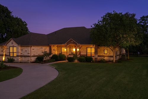 104 Standing Oak Dr, Georgetown, TX, 78633-2041 | Card Image
